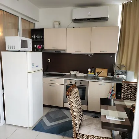 Apartment Sea View Saint Vlas *